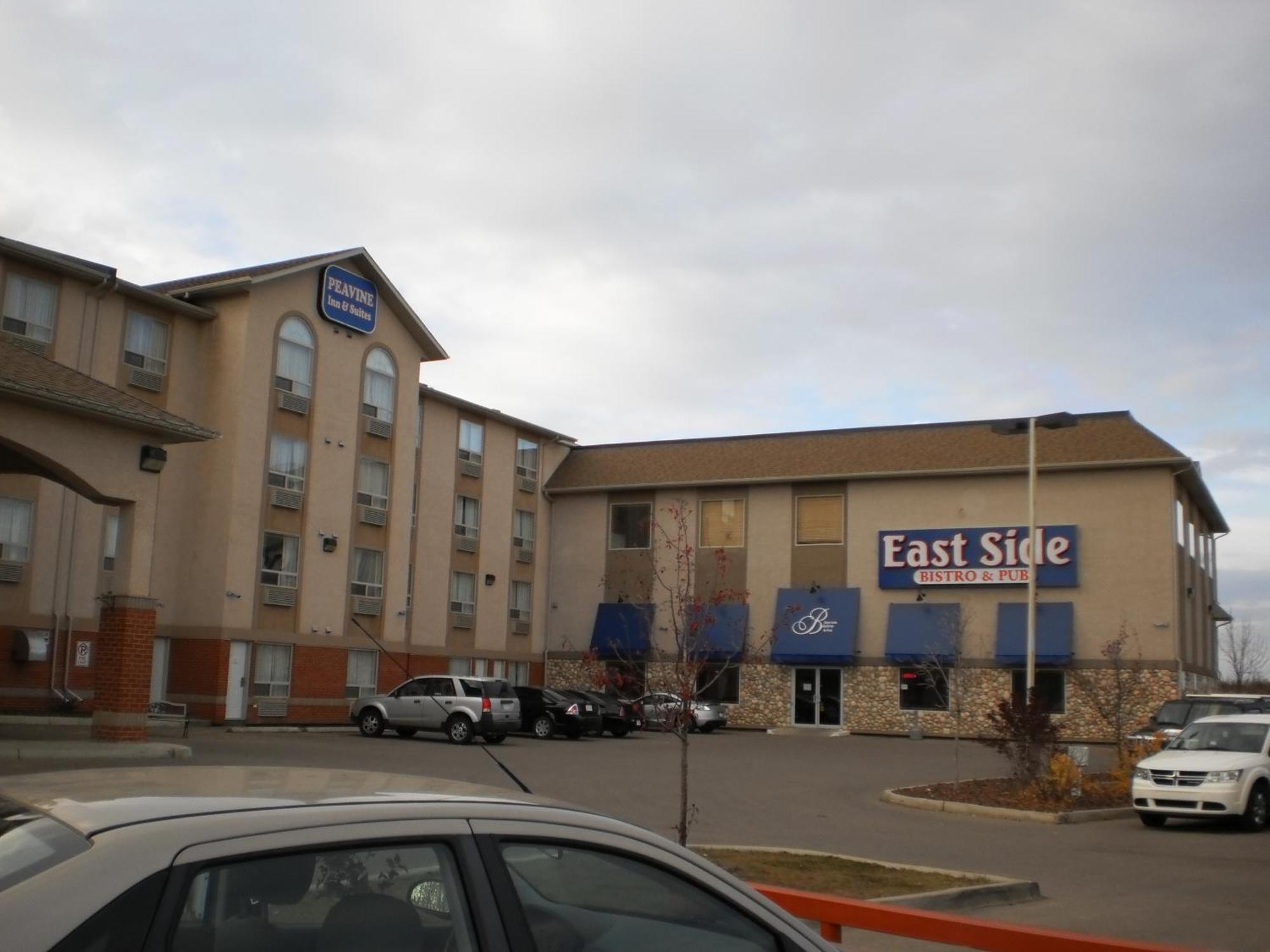 High Prairie Peavine Inn & Suites מראה חיצוני תמונה