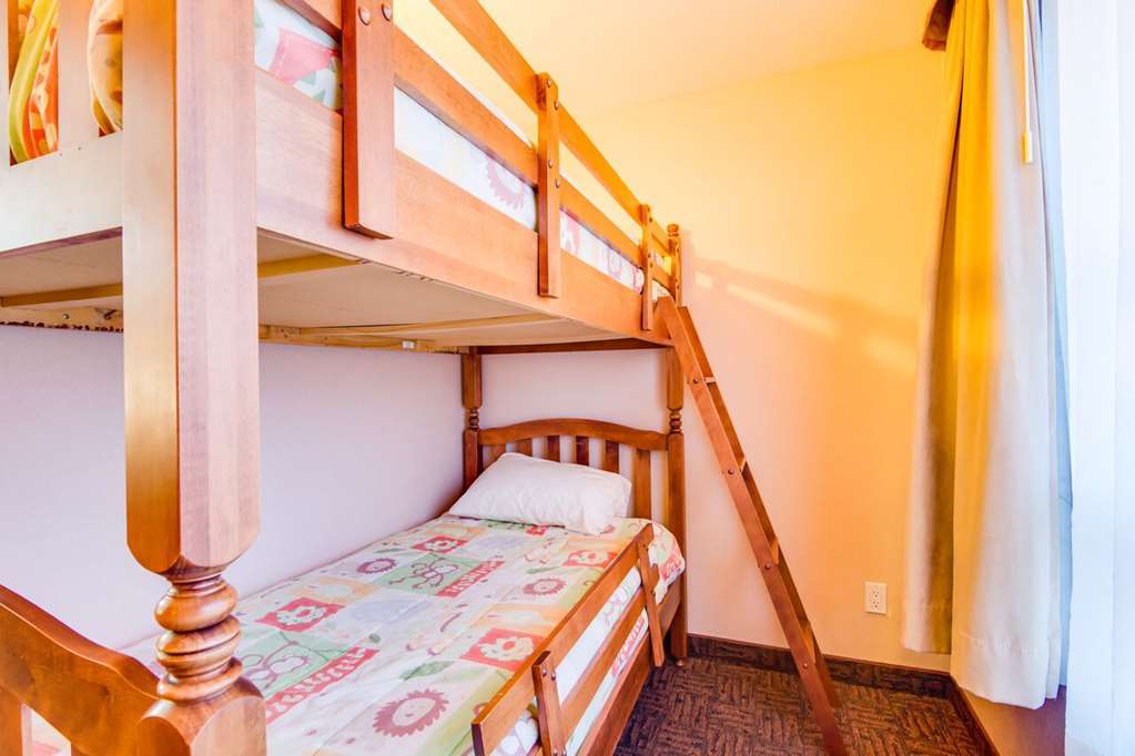 High Prairie Peavine Inn & Suites חדר תמונה