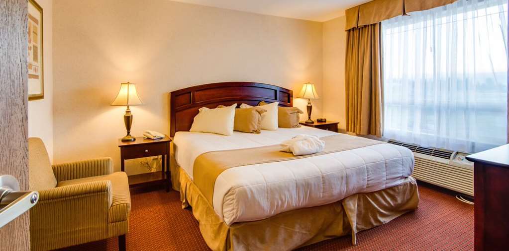 High Prairie Peavine Inn & Suites חדר תמונה