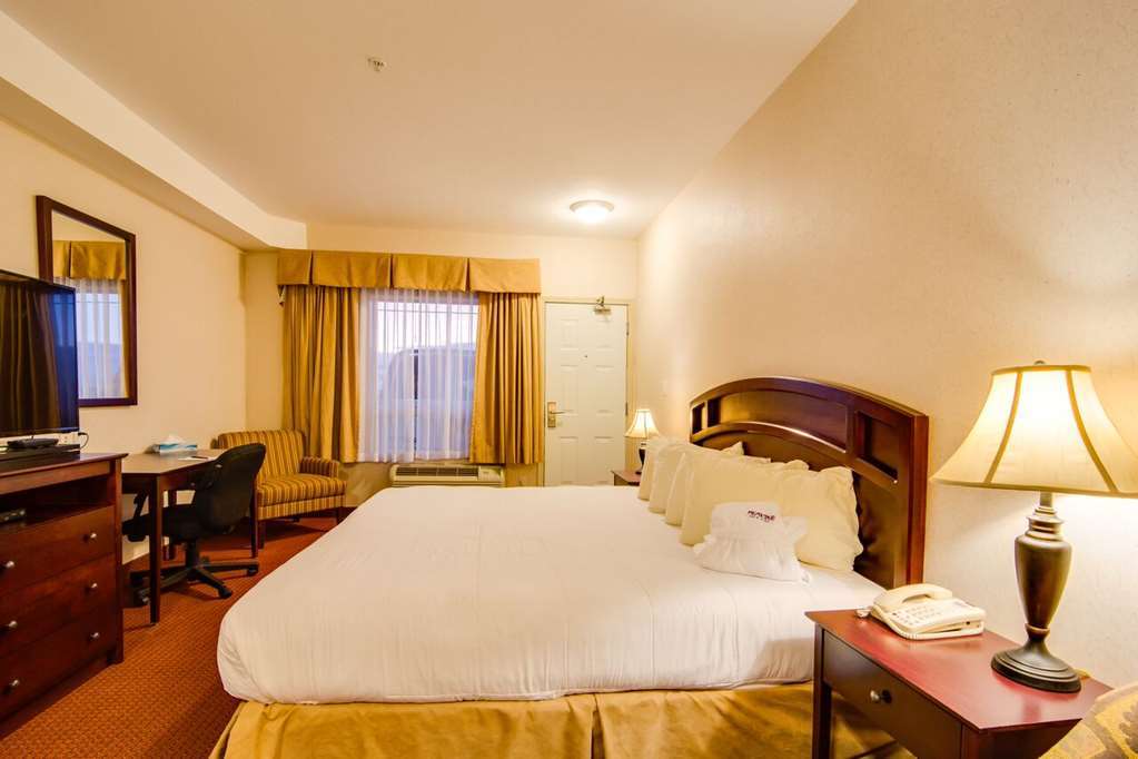 High Prairie Peavine Inn & Suites חדר תמונה