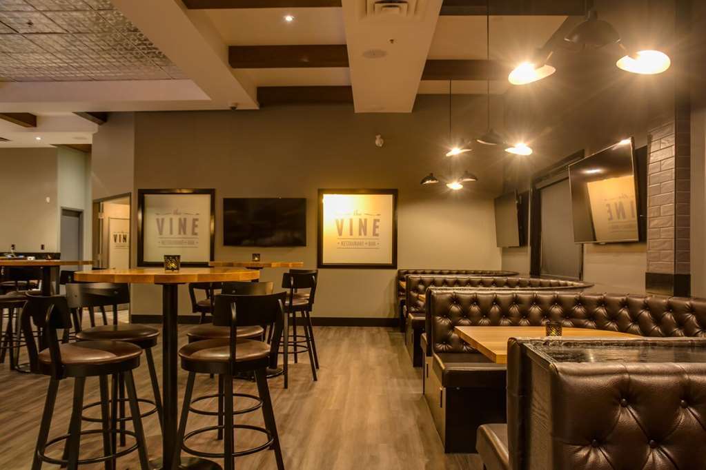 High Prairie Peavine Inn & Suites מסעדה תמונה